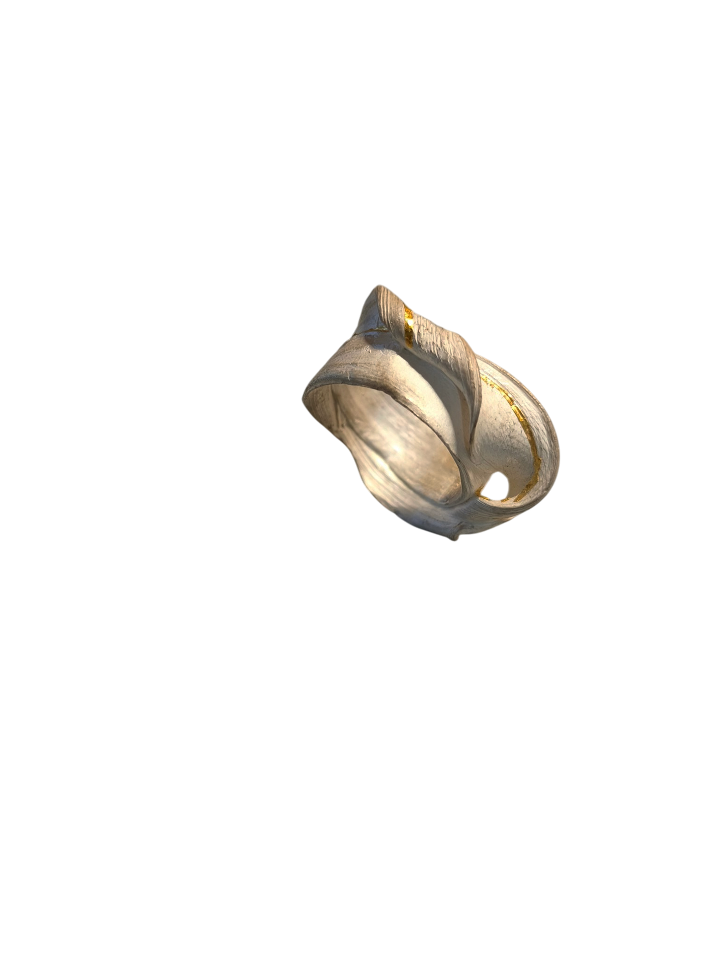 Anillo moebius pincelada de oro