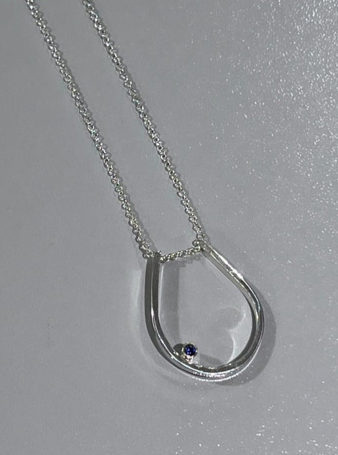 Collar porta anillo gota con 2 piedras