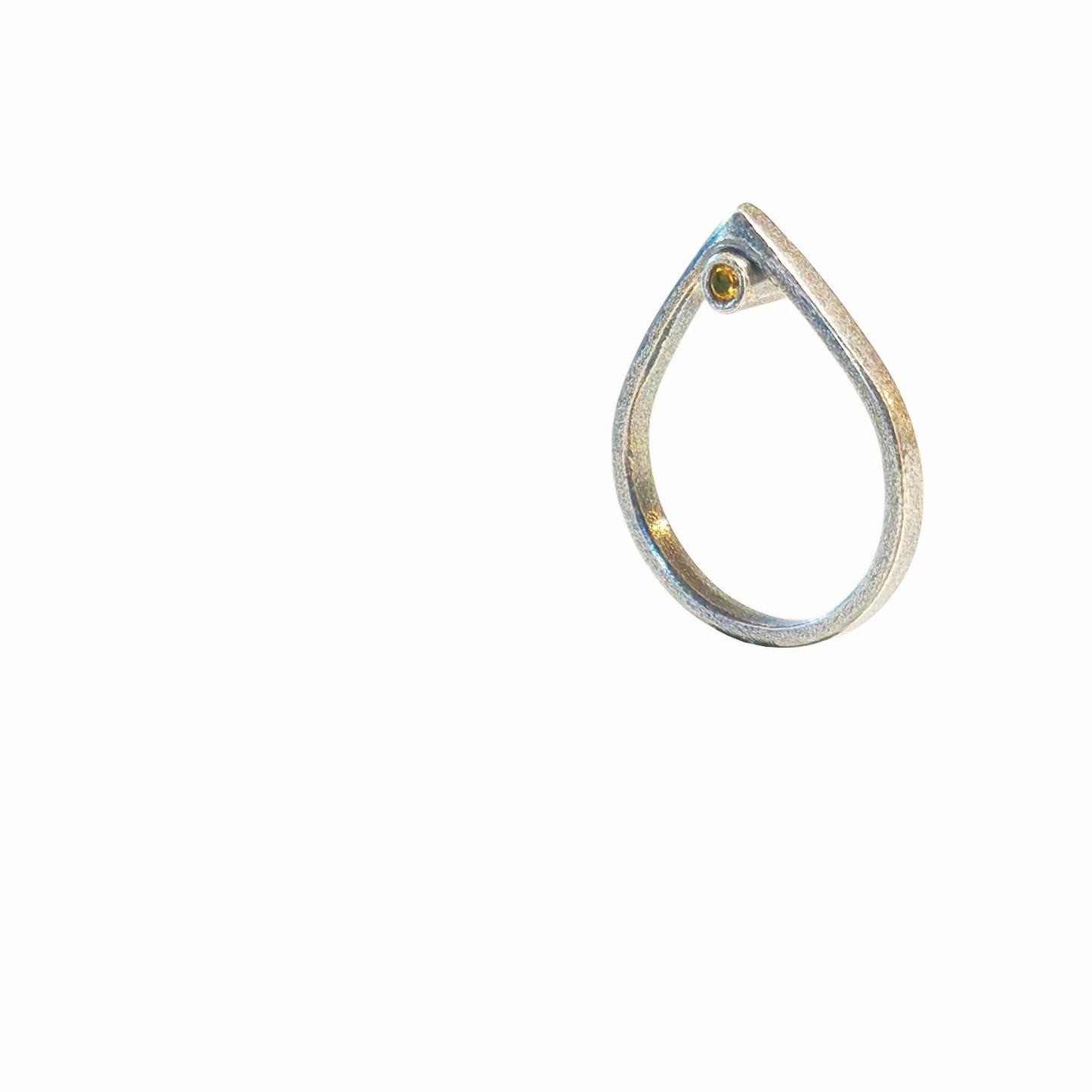 Anillo gota con doble piedra